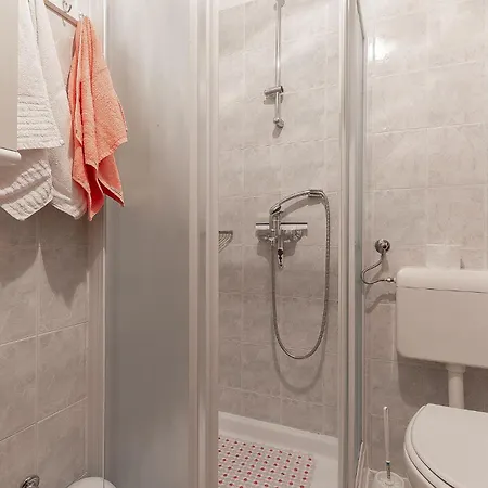Apartment Mirjana